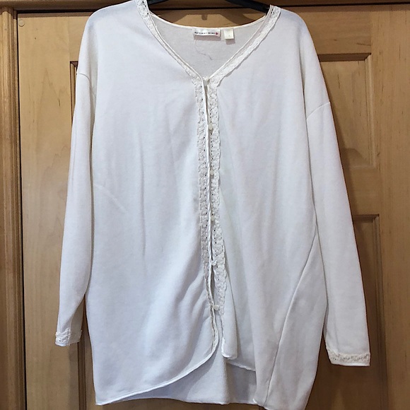 Vintage Victoria’s Secret Sweater - Picture 2 of 8